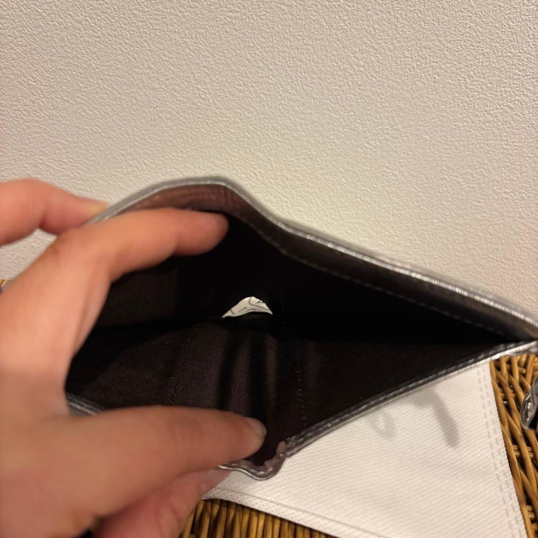 russet ラシット　ミニモノグラムプレートハーフウォレット　シルバー