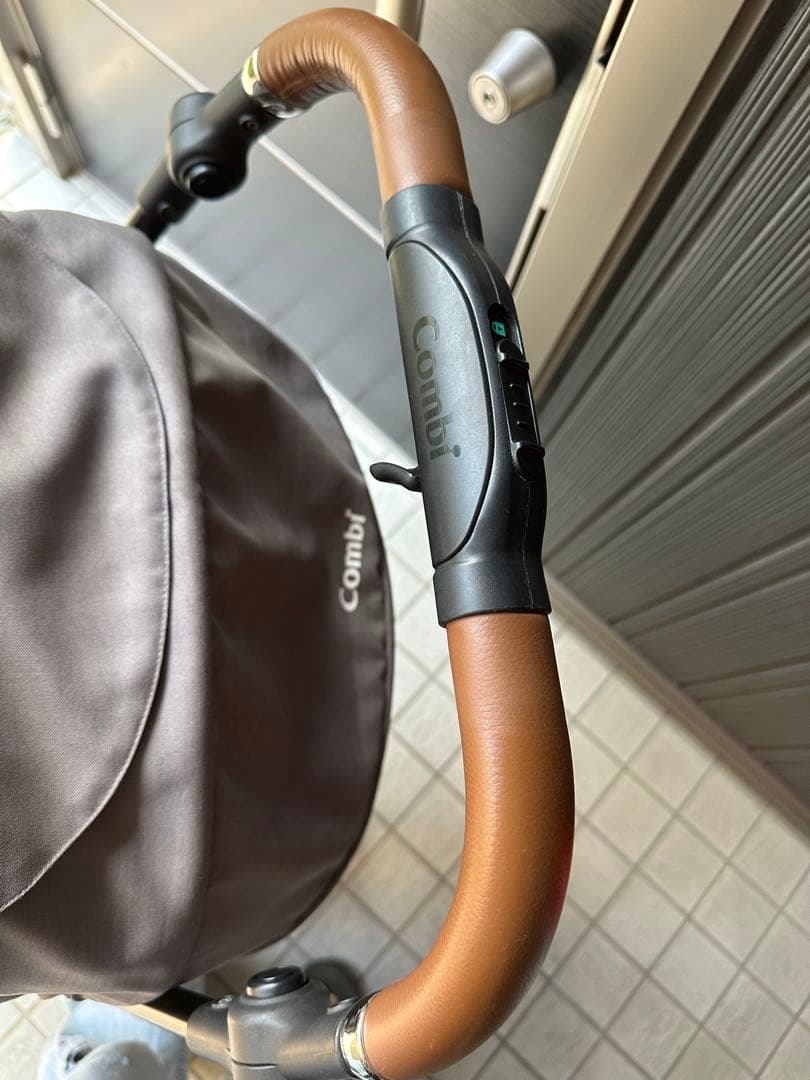 combi スゴカルSwitch エッグショックAN シャドーグレー