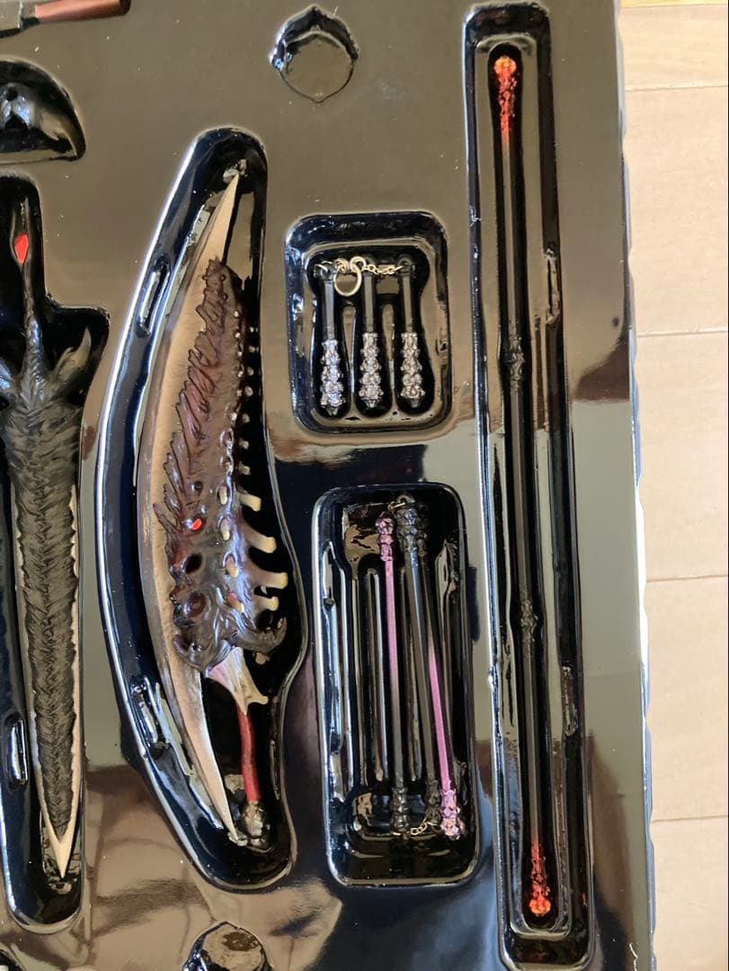 千値練　デビルメイクライ 5 ダンテ DELUXE EDITION