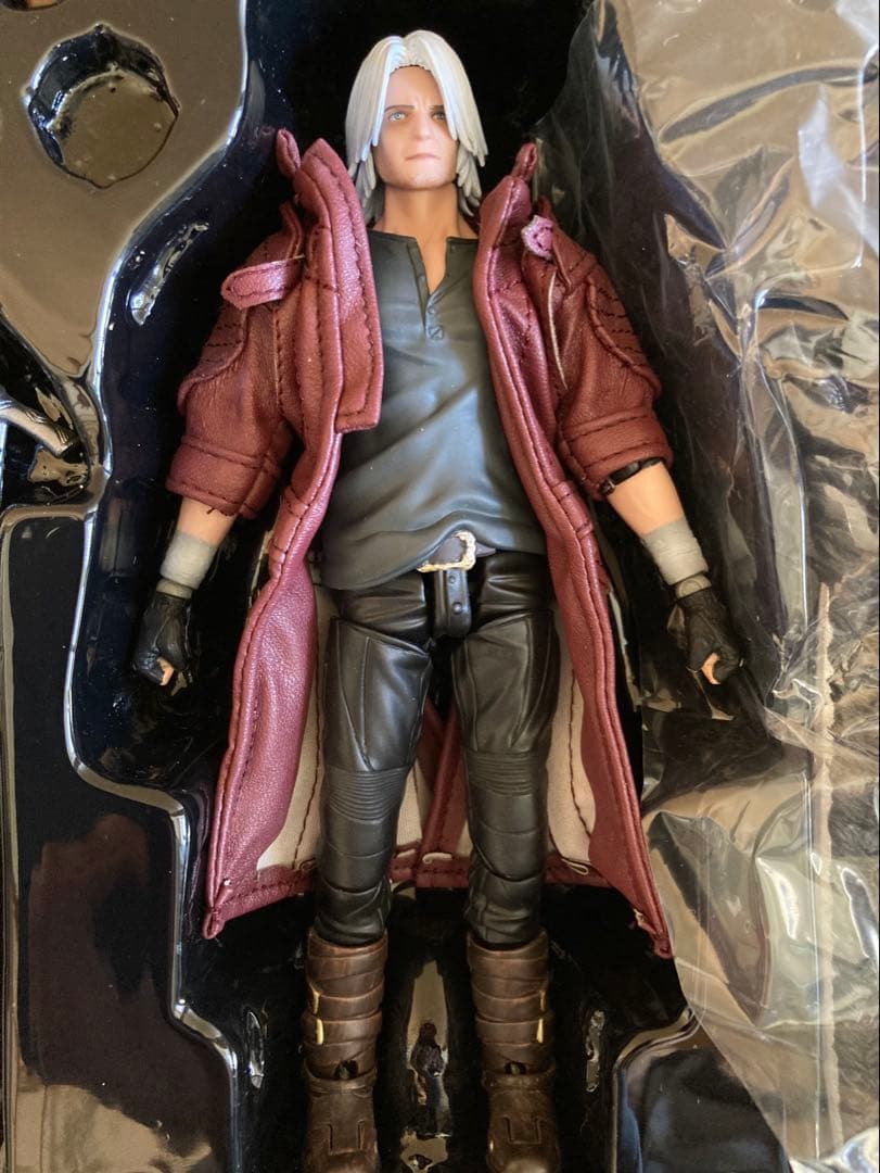 千値練　デビルメイクライ 5 ダンテ DELUXE EDITION