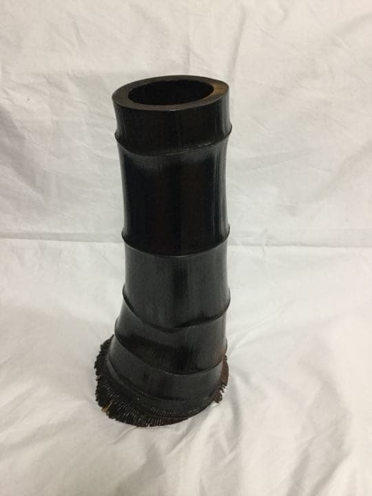 花器にも使えそうな 燻竹