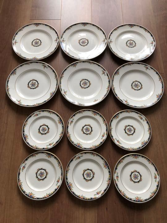 ウェッジウッド 黒壺 オズボーン 20.5㎝、15.2㎝皿各6枚