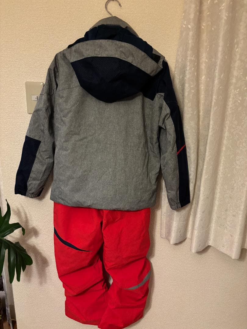 Phenix子ども用スキーウェア 150cm (135-155cm調節可)