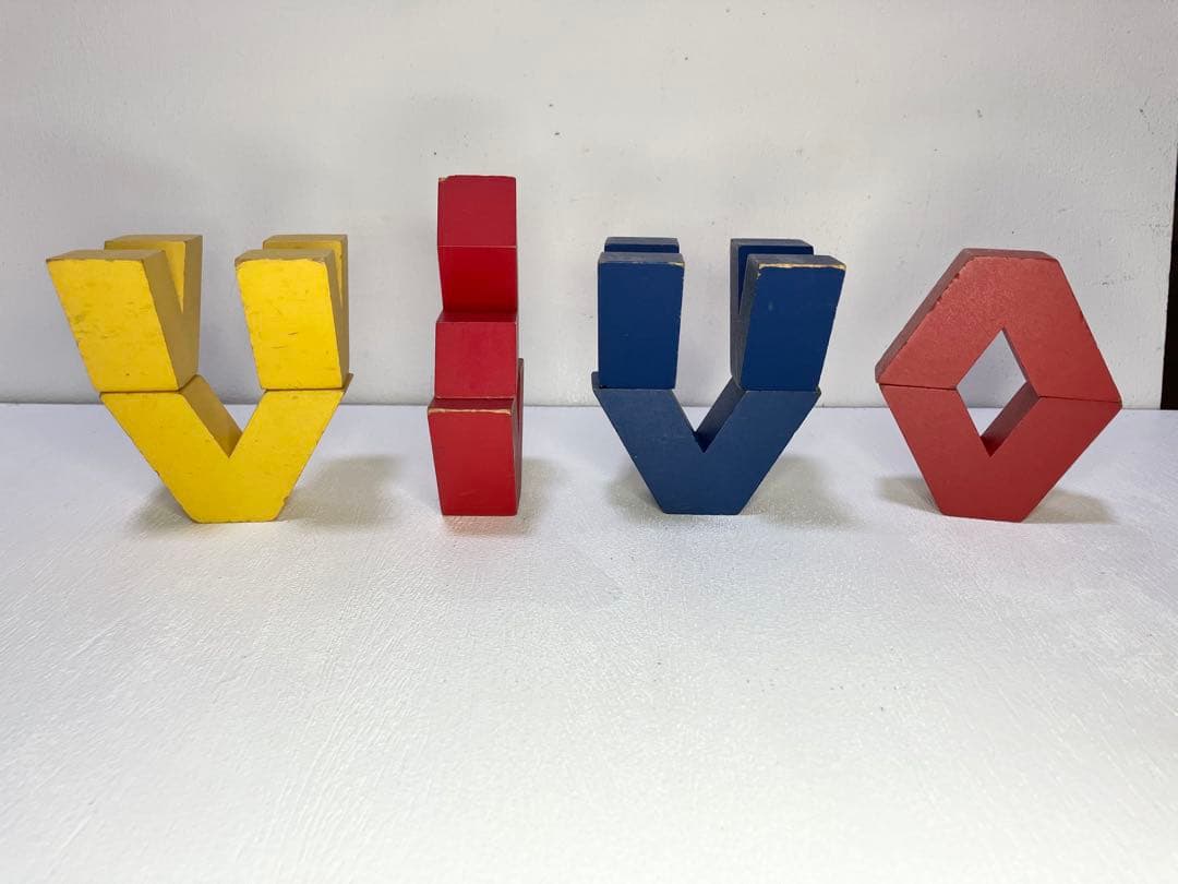 ネフ社 ヴィボ 積み木 Naef VIVO