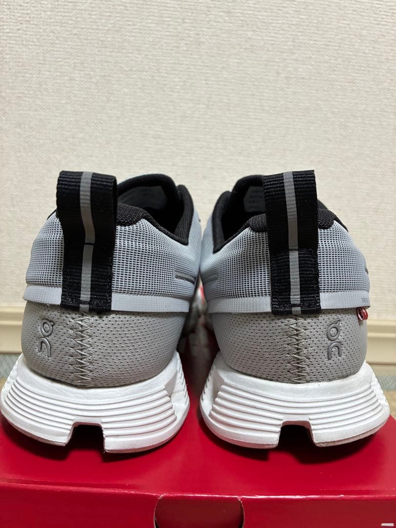 靴 On Cloud 5 Waterproof 24cm