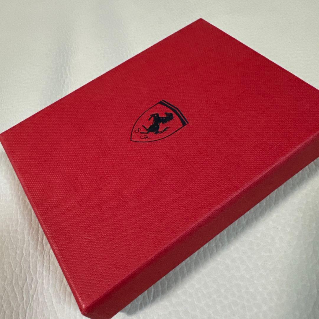 フェラーリ オフィシャル 高品質 ネームタグ パドッククラブ限定