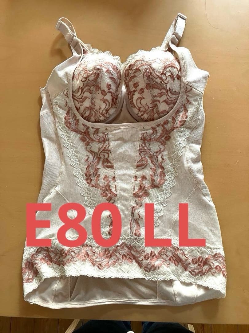 マルコ　リベルディーニュ　ピンク　ボディシェーパー E80 LL