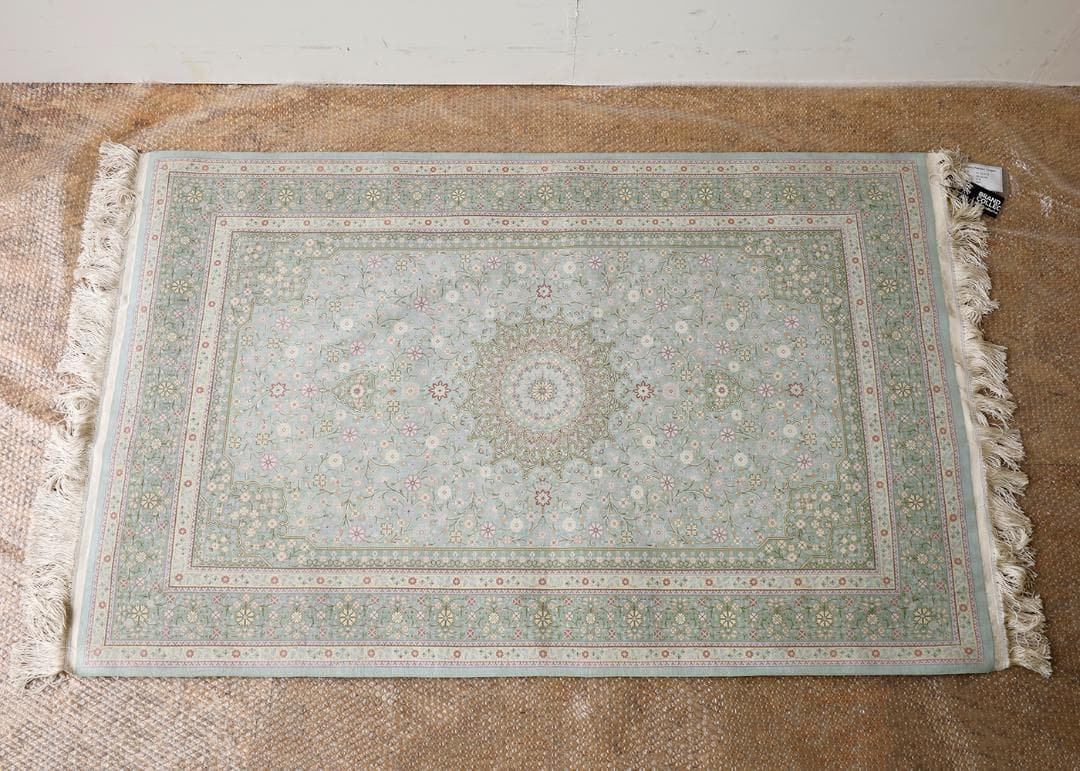 最高級 ペルシャ絨毯 クム産 アルサラーニ工房 シルク100% 148×96cm