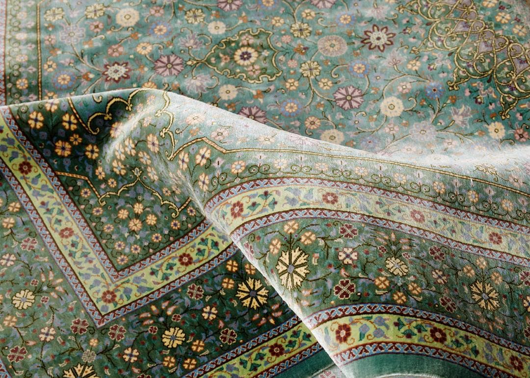 最高級 ペルシャ絨毯 クム産 アルサラーニ工房 シルク100% 148×96cm