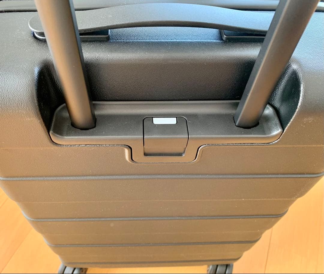 新品未使用　無印良品　フロントオープンキャリーケース（３２Ｌ）　2年間保証付き