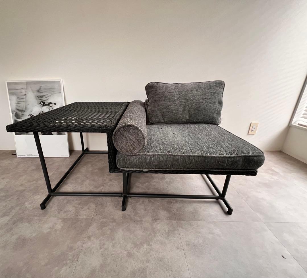 谷尻誠デザイン　サポーズデザインMAシリーズ　シングルソファ　サイドテーブル一体