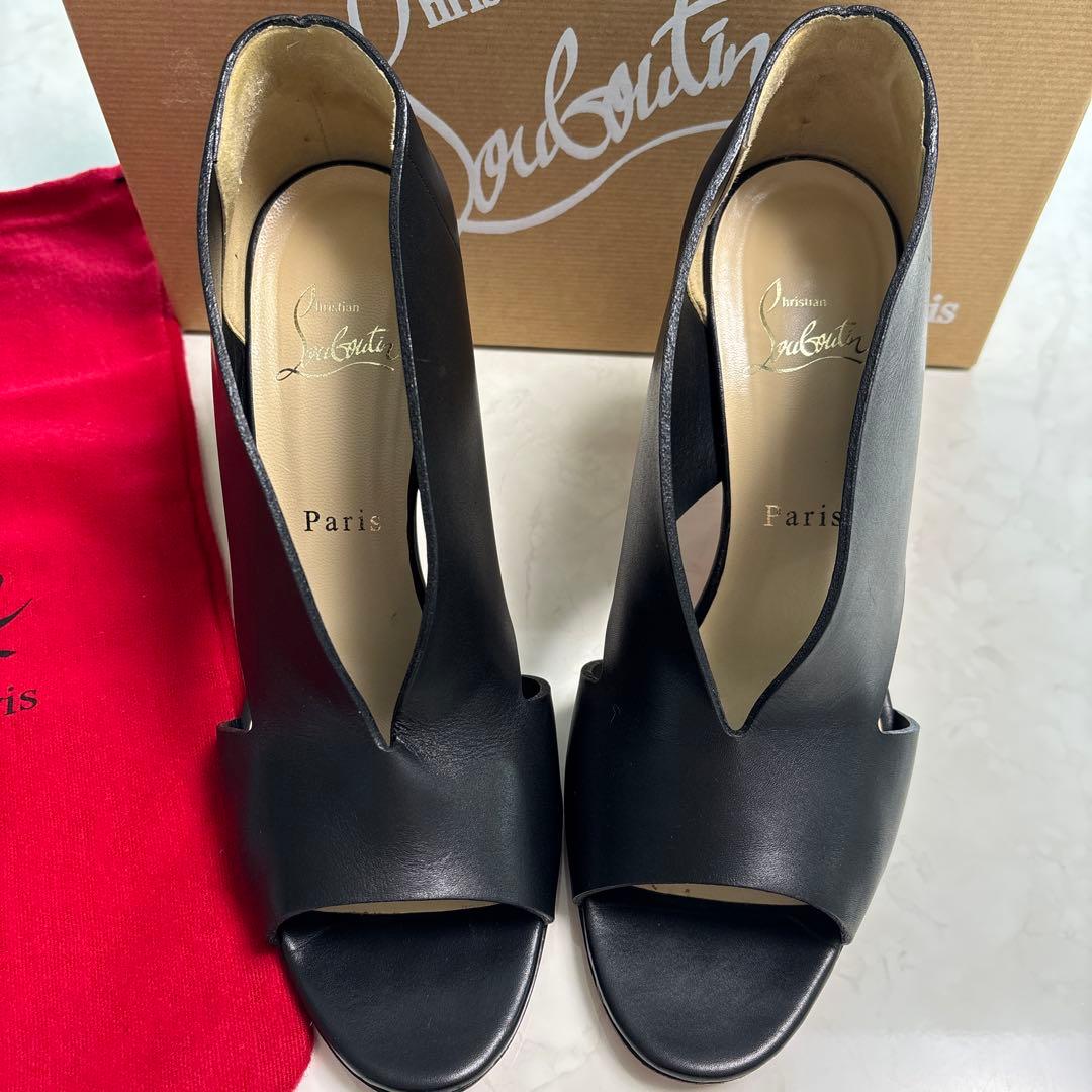 Christian Louboutin ブラックオープントゥヒール　39 1/2