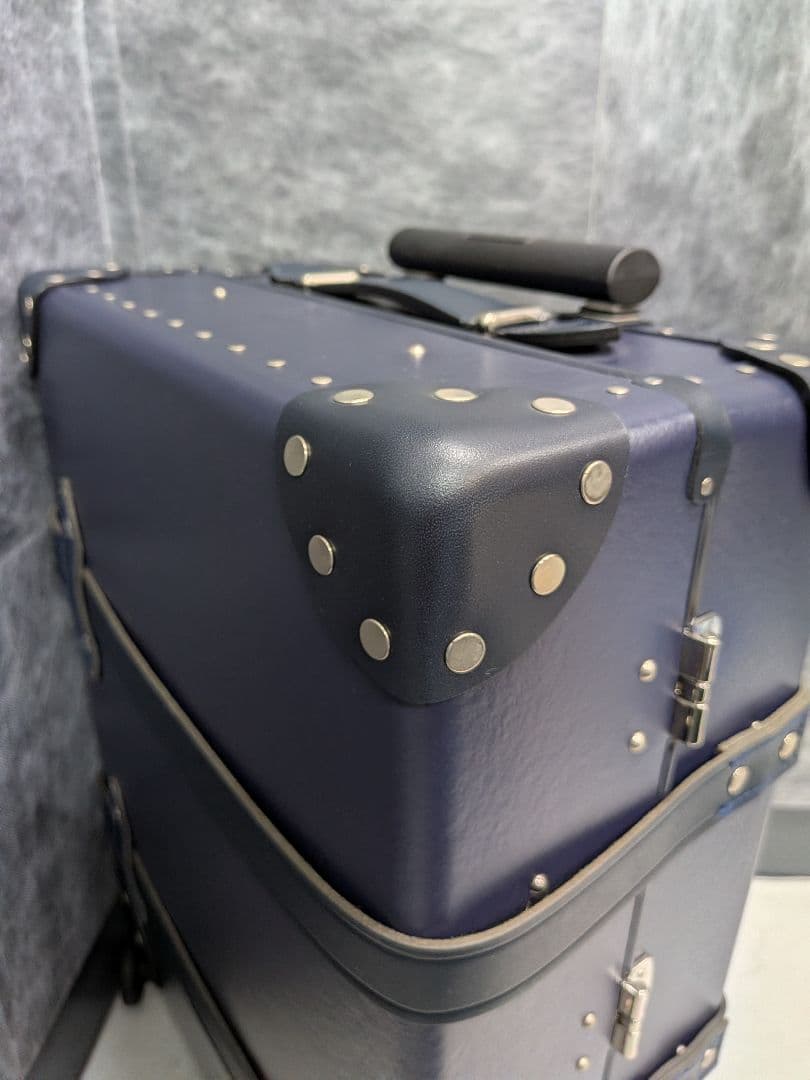 Annaさま専用ページ　①グローブトロッター ネイビー 4ホイール