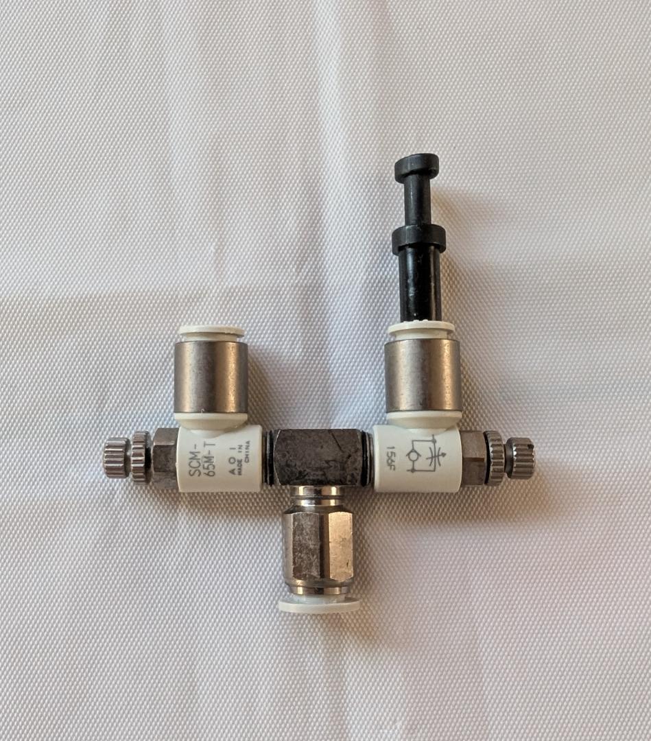 CO2レギュレーター WPW RG-05 電磁弁・スピコン付き 大型・小型ボンベ