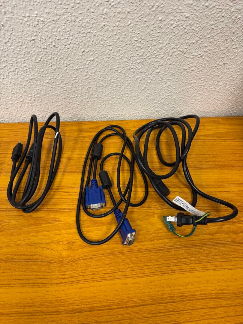 【全部揃って美品】EPSON EB-S04 プロジェクター 本体