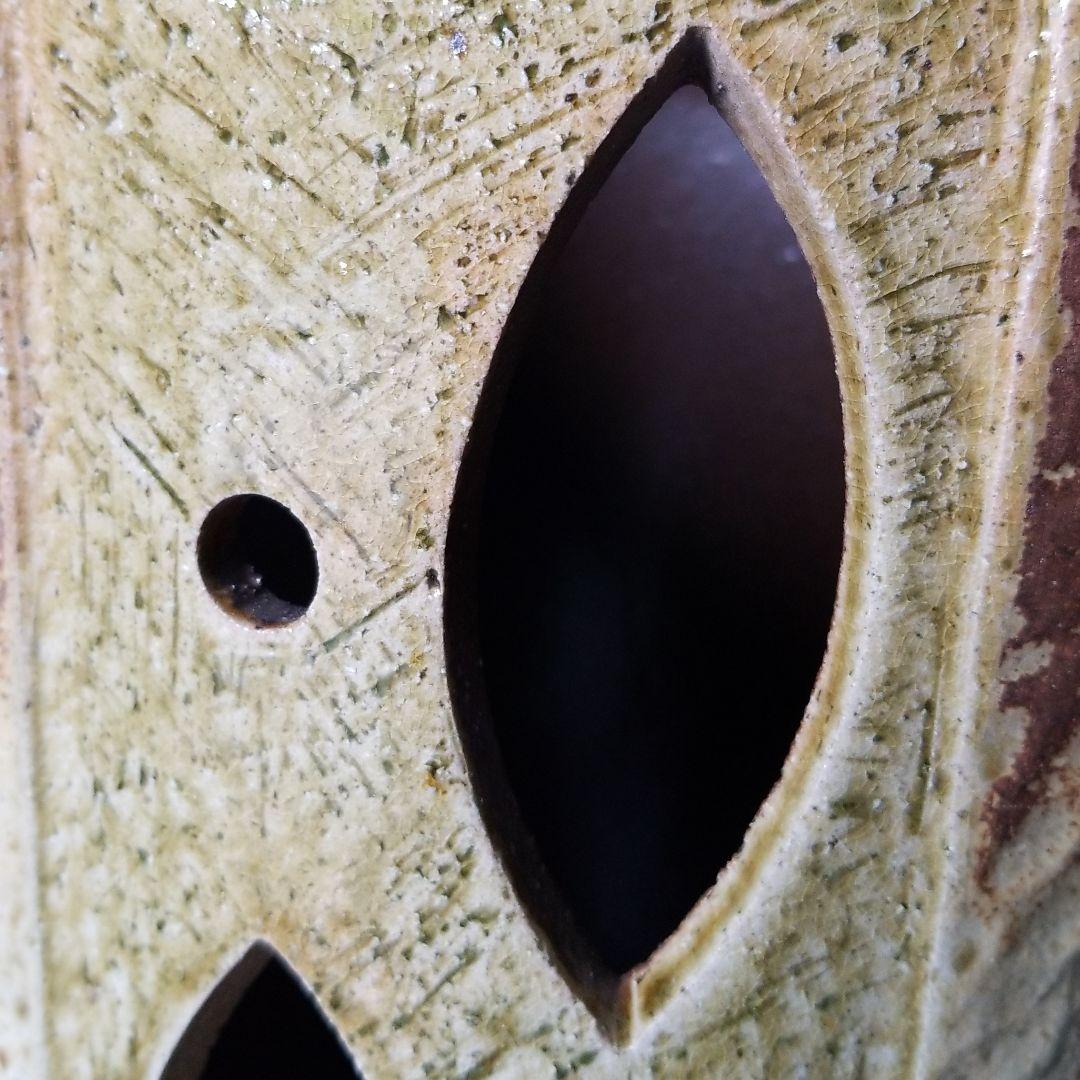 信楽焼傘立て前茶彫  高さ４７cm