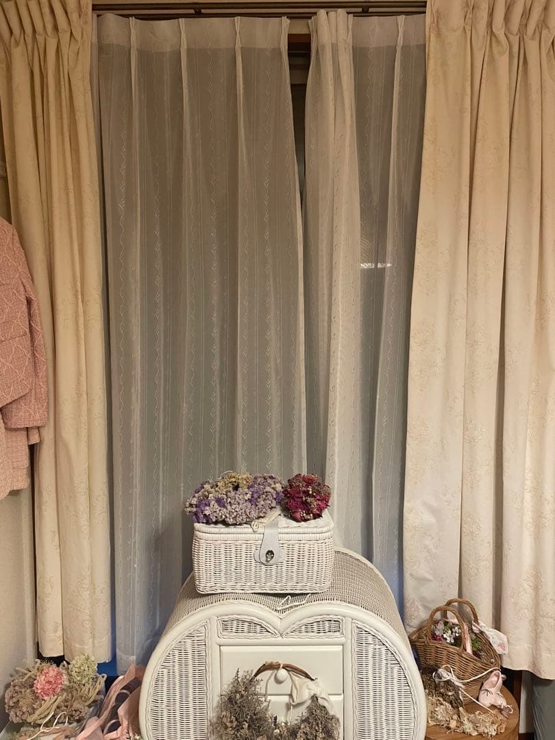 ローラアシュレイ