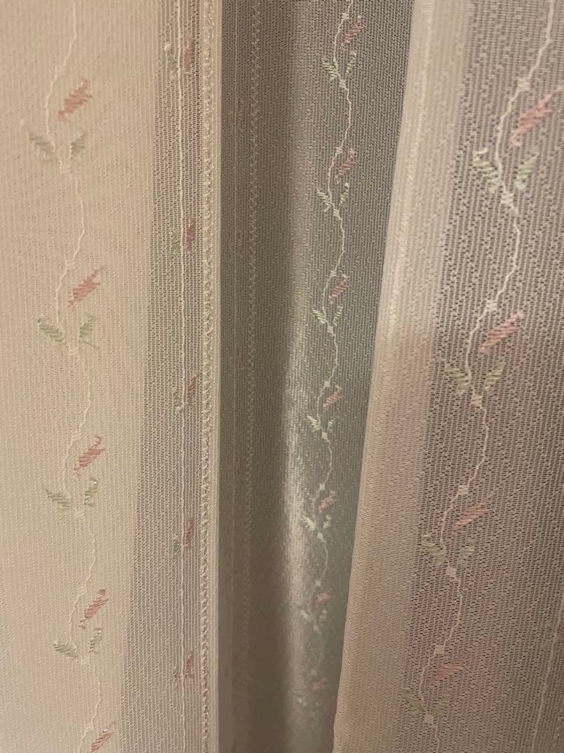 ローラアシュレイ