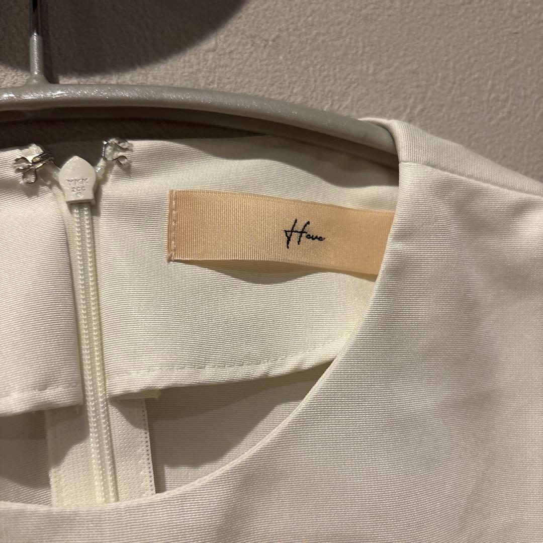 heve ドルマンスリーブラッフルブラウス