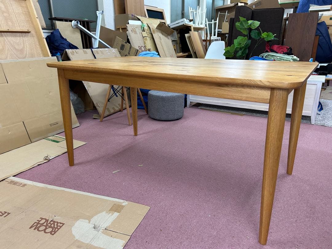 【値下げ】オーク無垢のダイニングテーブル