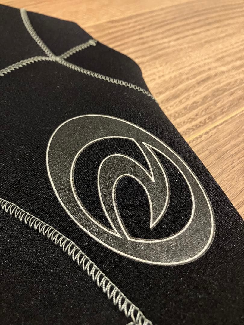 【美品】リップカール　タッパー　レディース　M