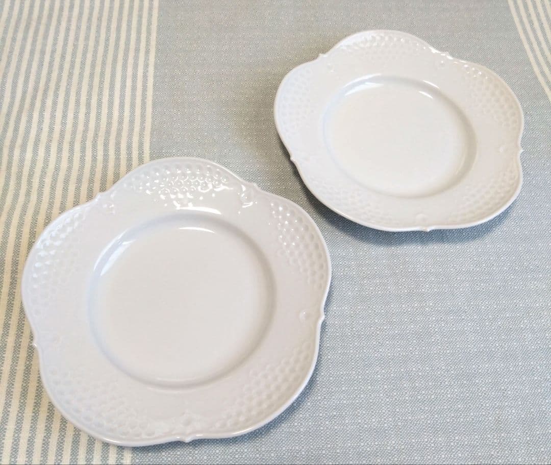 Meissen マイセン ホワイトレリーフ ケーキプレート×2