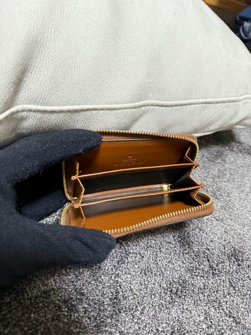 GUCCI ブラウン レザー ケース　ミニウォレット