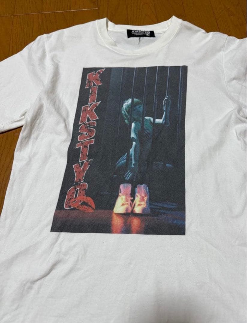 kiks tyo 8枚　古着　サイズM 中古