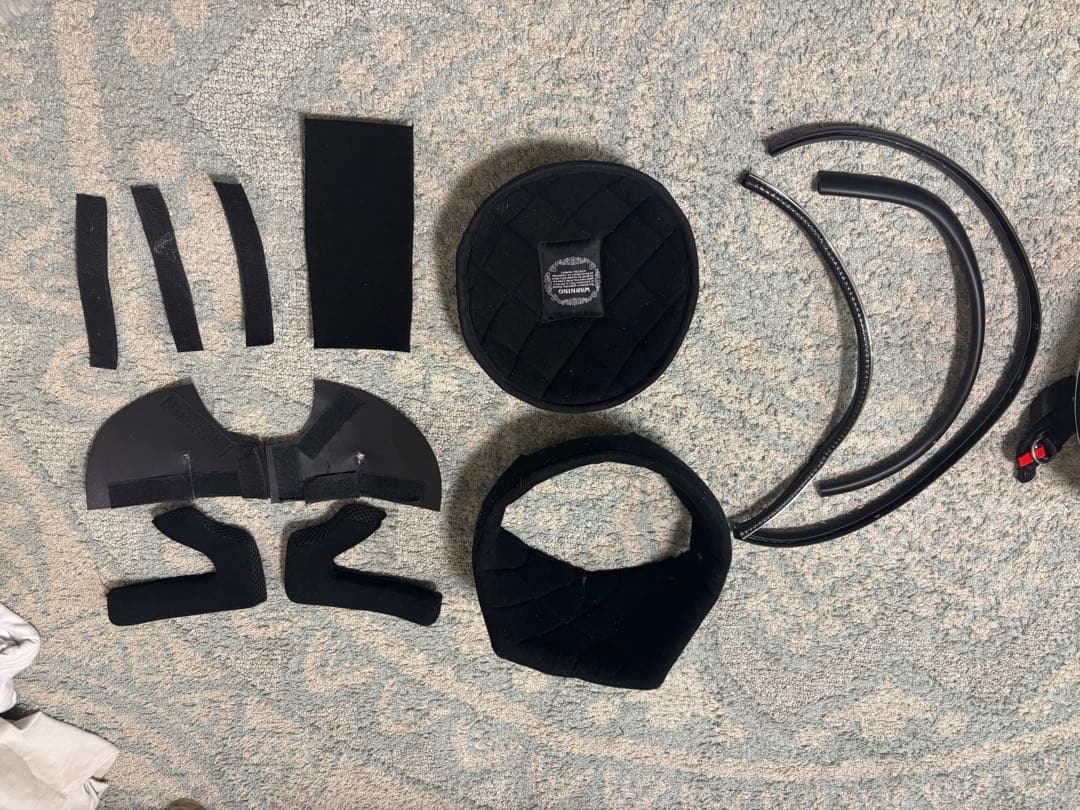 カスタムヘルメット　必ず装飾用、観賞用、公道走行不可でお願いします。