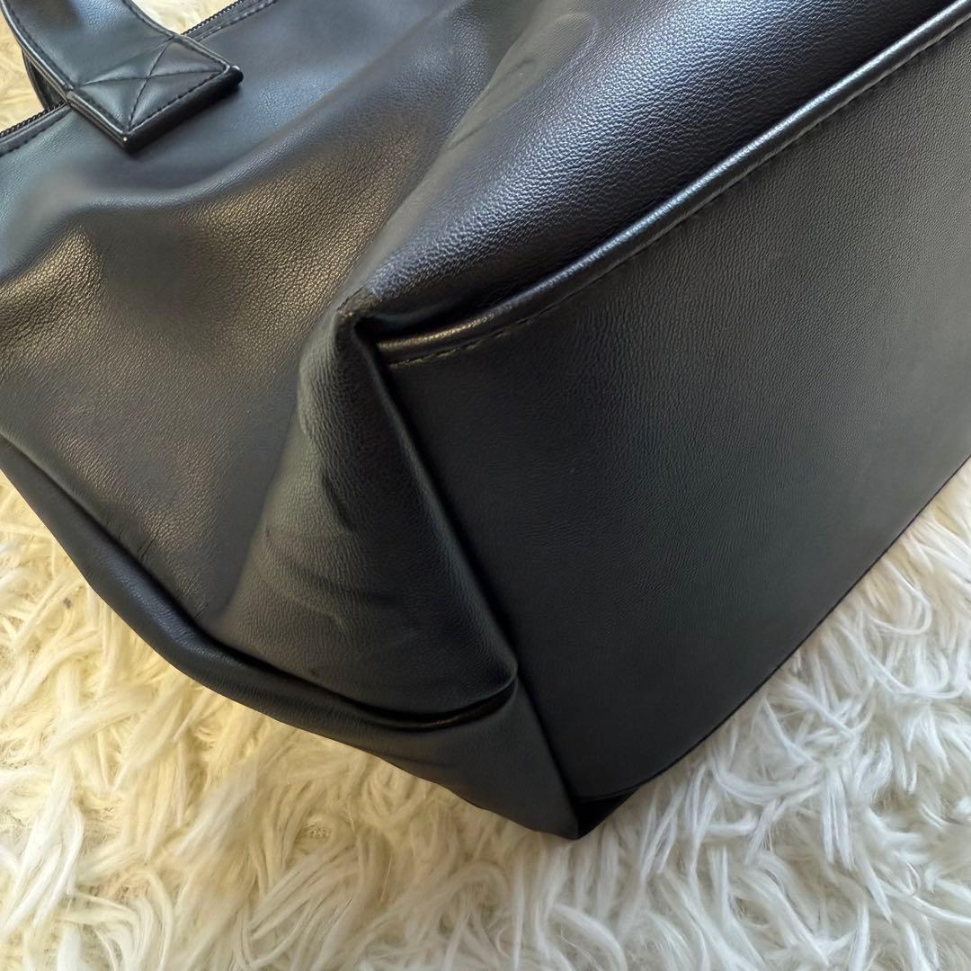 【マスターバニー】美品 カートバック フェイクレザー ブラック 3D