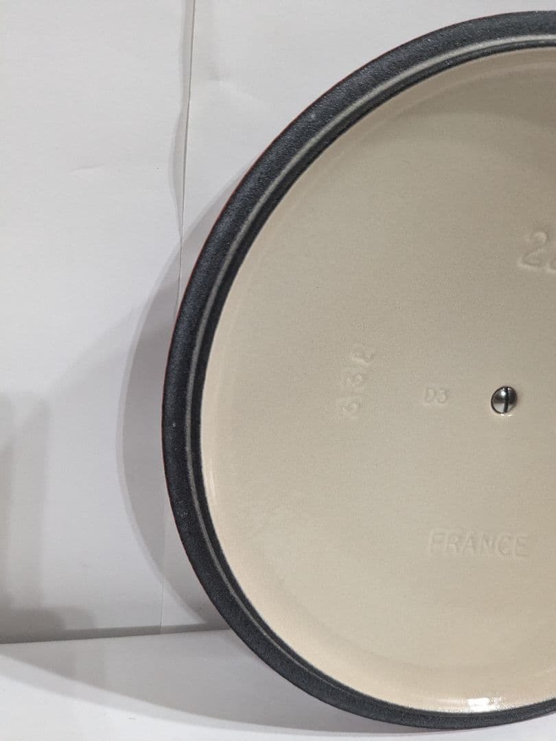 Le Creuset ル・クルーゼ 22cm　ココット　両手鍋　チェリーレッド