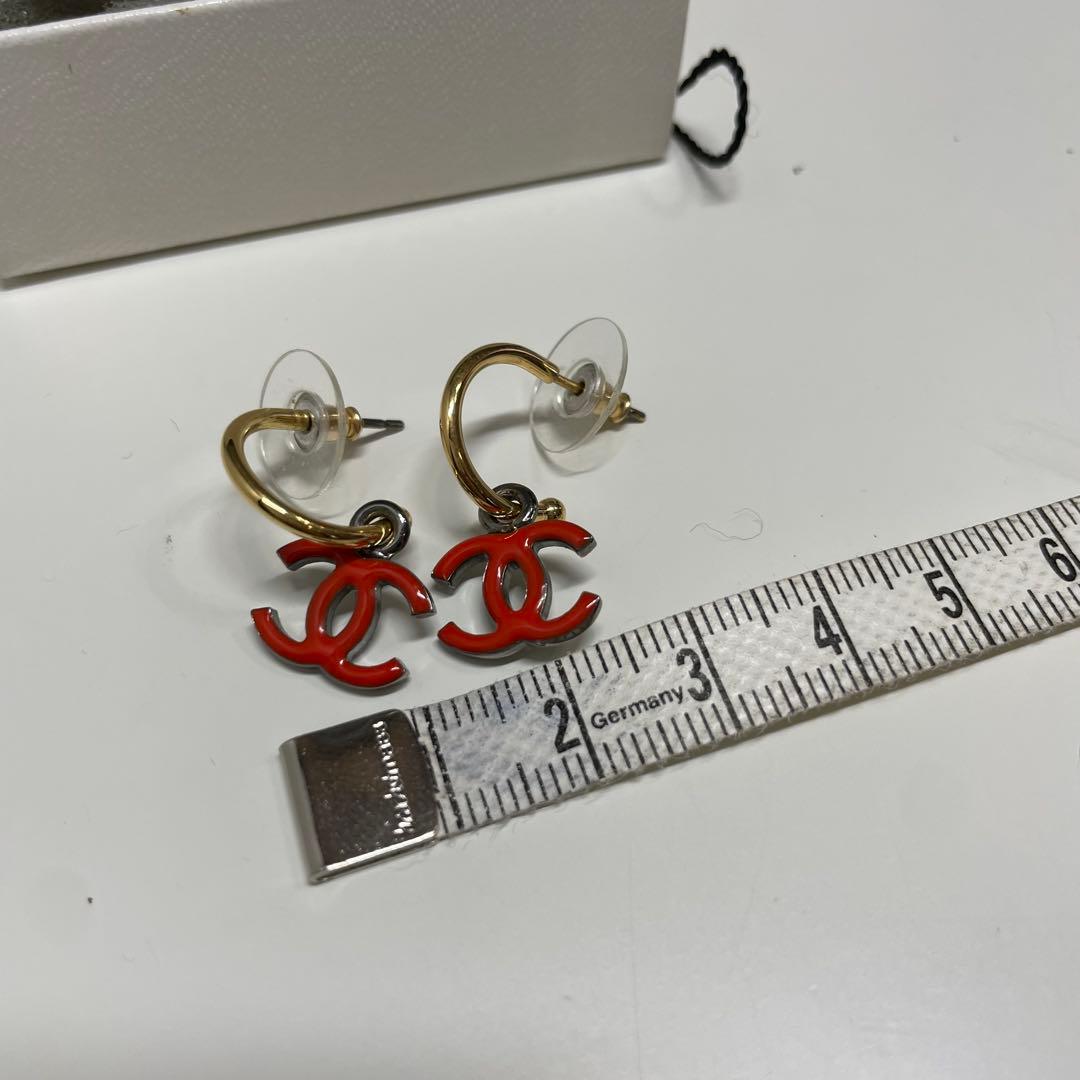 ノ*3様 CHANEL ロゴ ピアス(両耳用) リバーシブル型