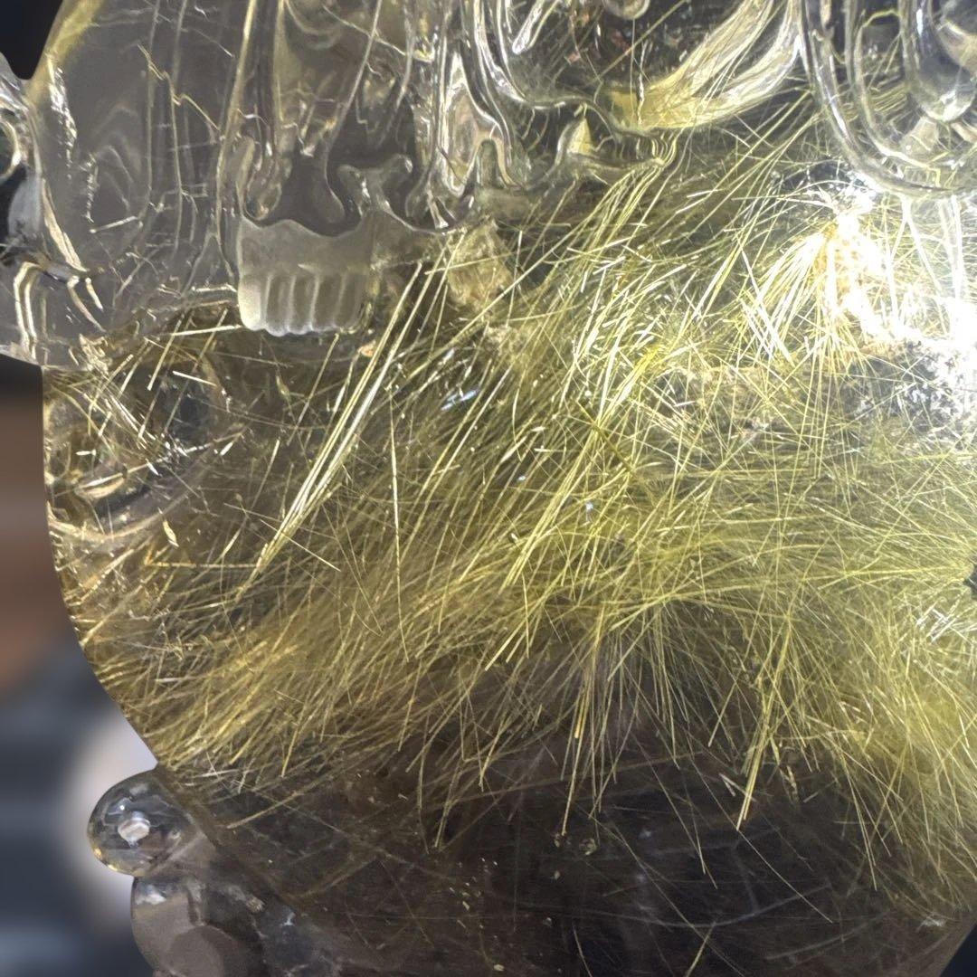 【極上品】ゴールドルチル 観音彫刻 台座付 1117g