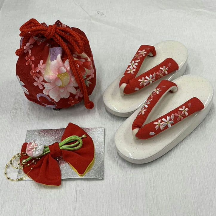 (152)　♥七五三 三歳 女の子♥ 正絹 被布セット ♥