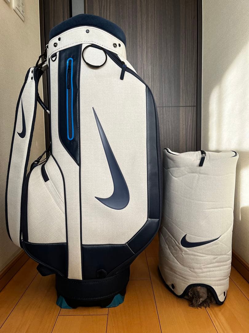 美品　完売品　希少カラー　NIKE ナイキゴルフ　レトロ　カートキャディバッグ