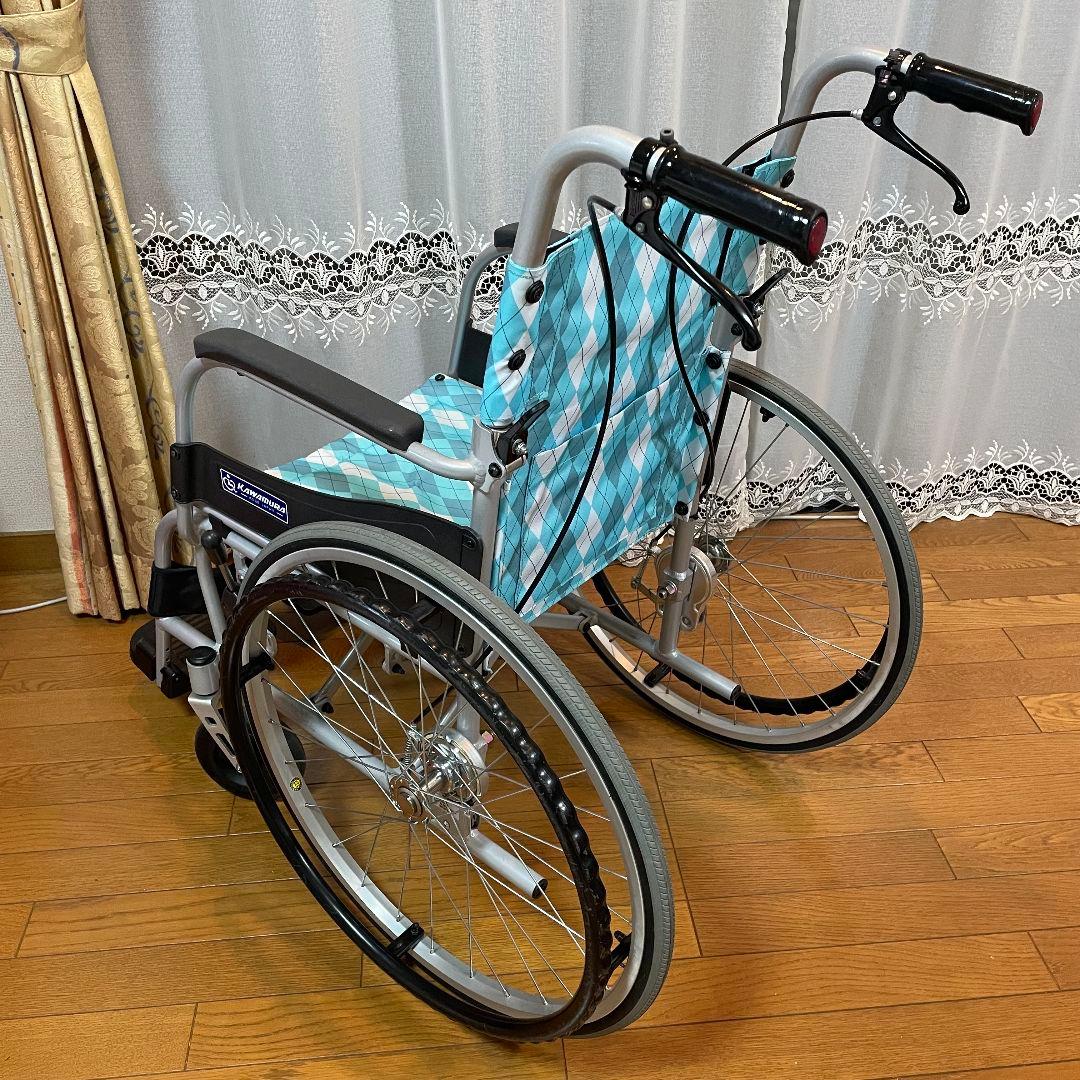 ♿️ 美品 人気の最新モデル 超軽量コンパクト ノーパンクタイヤ 自走式 車椅子