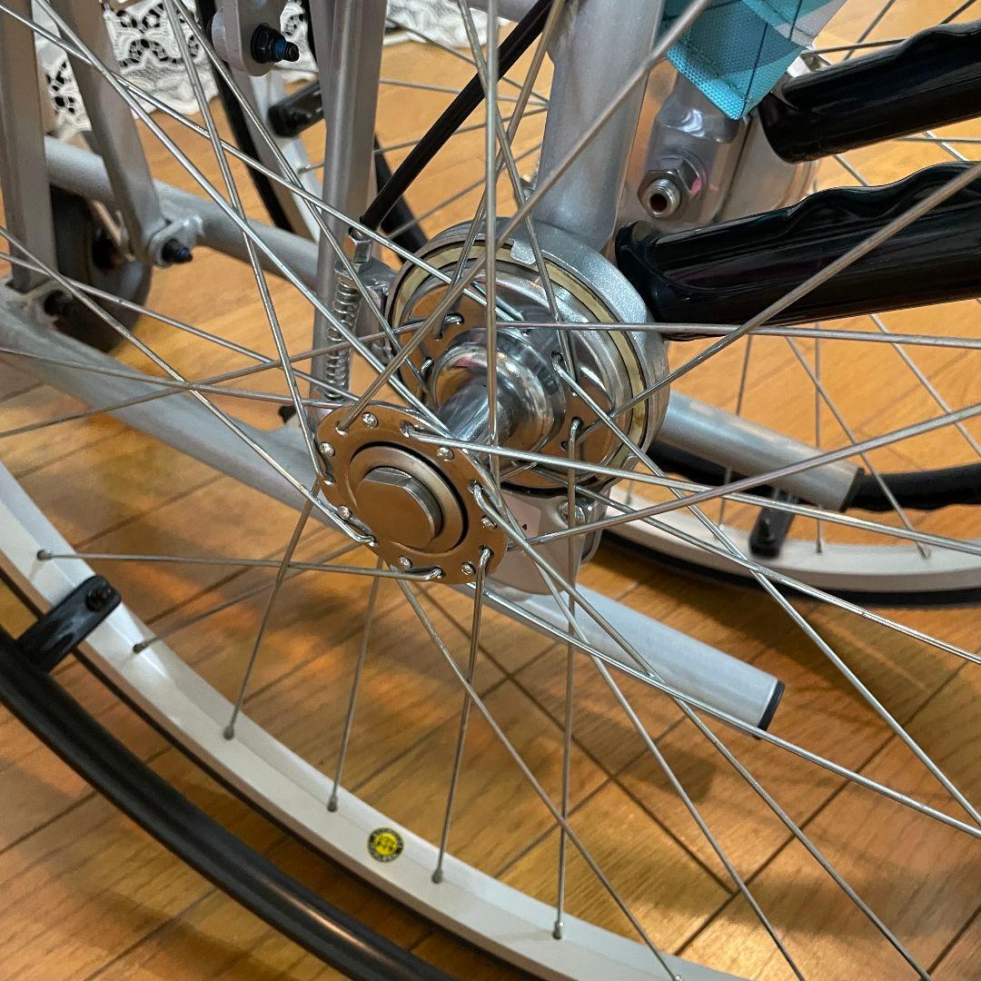 ♿️ 美品 人気の最新モデル 超軽量コンパクト ノーパンクタイヤ 自走式 車椅子