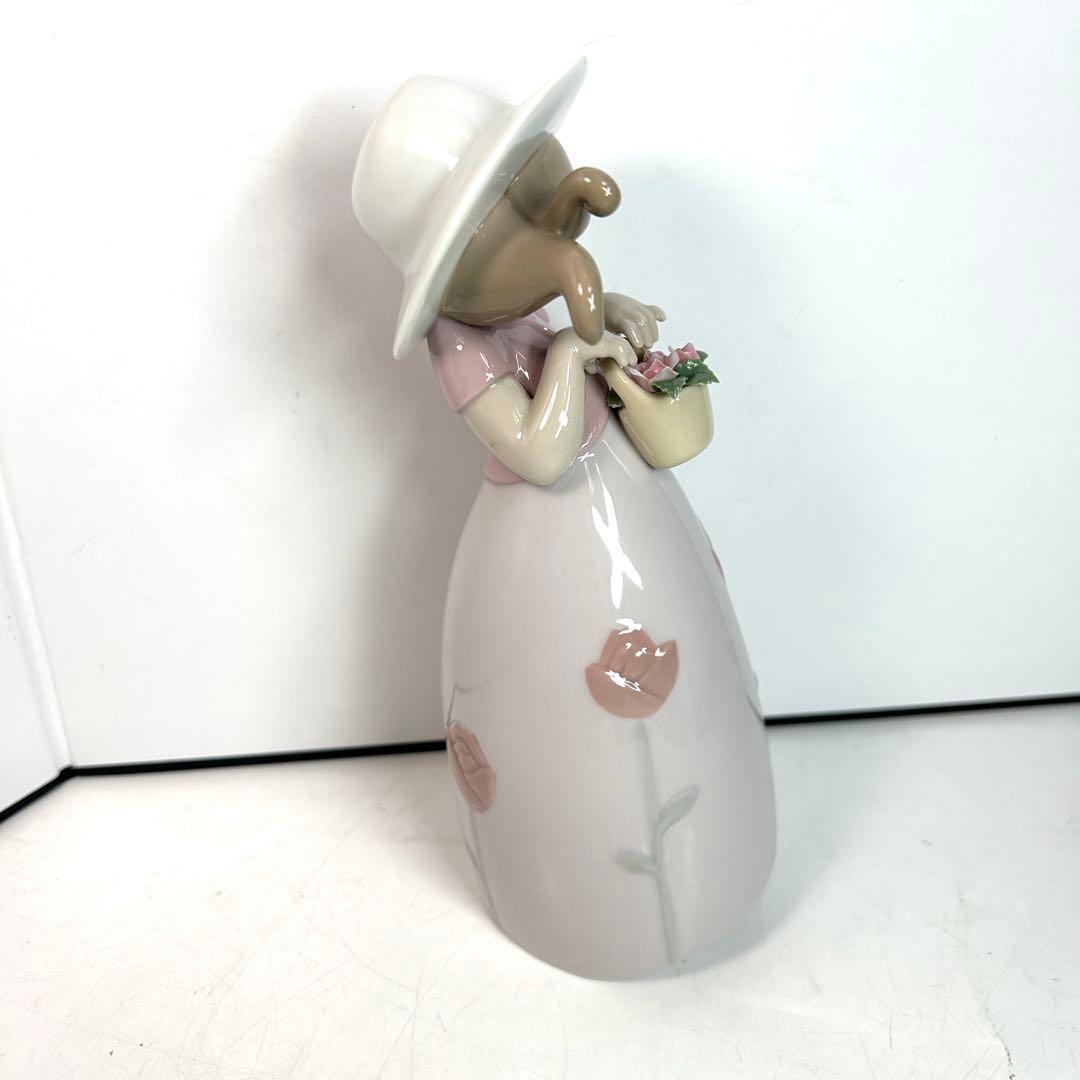 【箱・保証書付き】リヤドロ リトルローズ　バラ色の服を着た少女 LLADRO