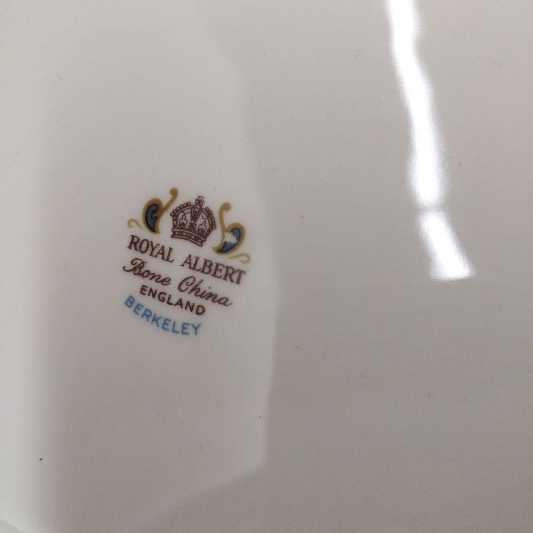 ロイヤルアルバート バークレー   Berkeley