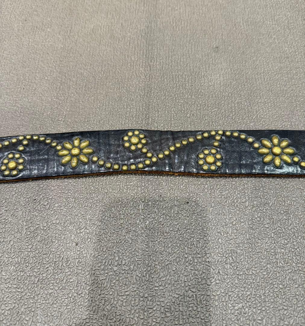 HTC / フラワー スタッズレザーベルト(サイズ34)