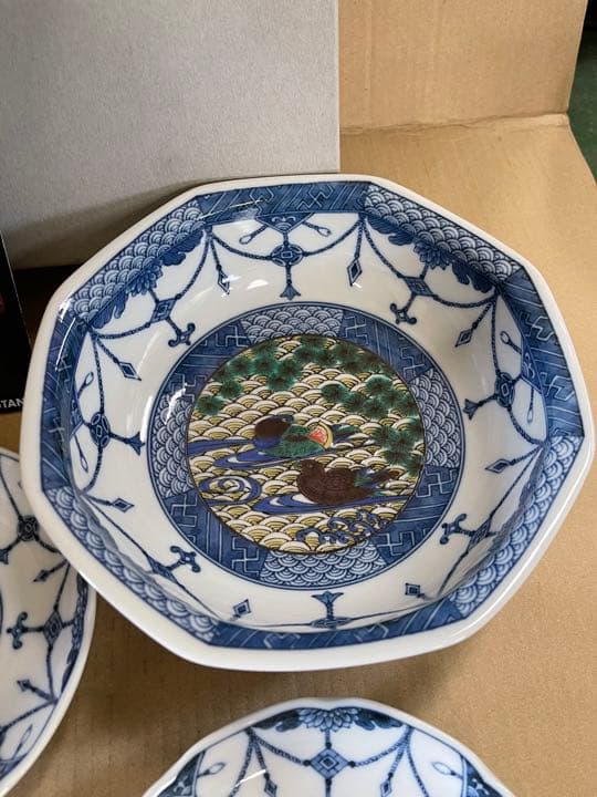 012 [九谷焼]1鉢　5皿　未使用品