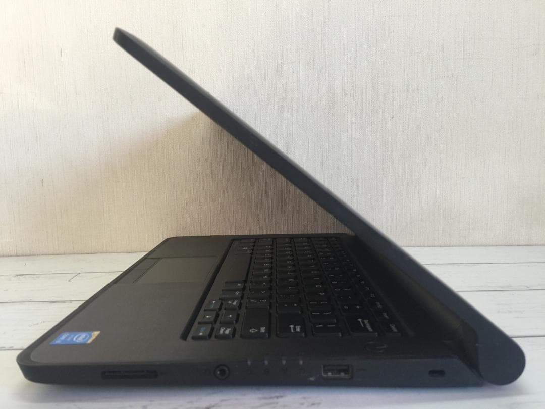 DELL Latitude 3340 13.3型/Office/2024/Win