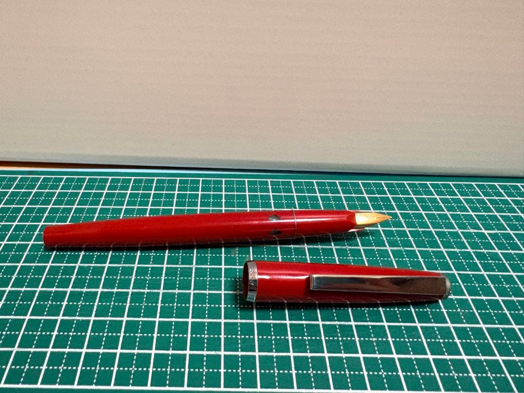 【匿名配送】レアモンブラン万年筆 750ゴールド