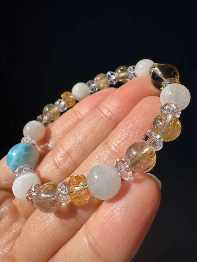 ラリマーとルチルクォーツブレスレット　デザインブレスレット