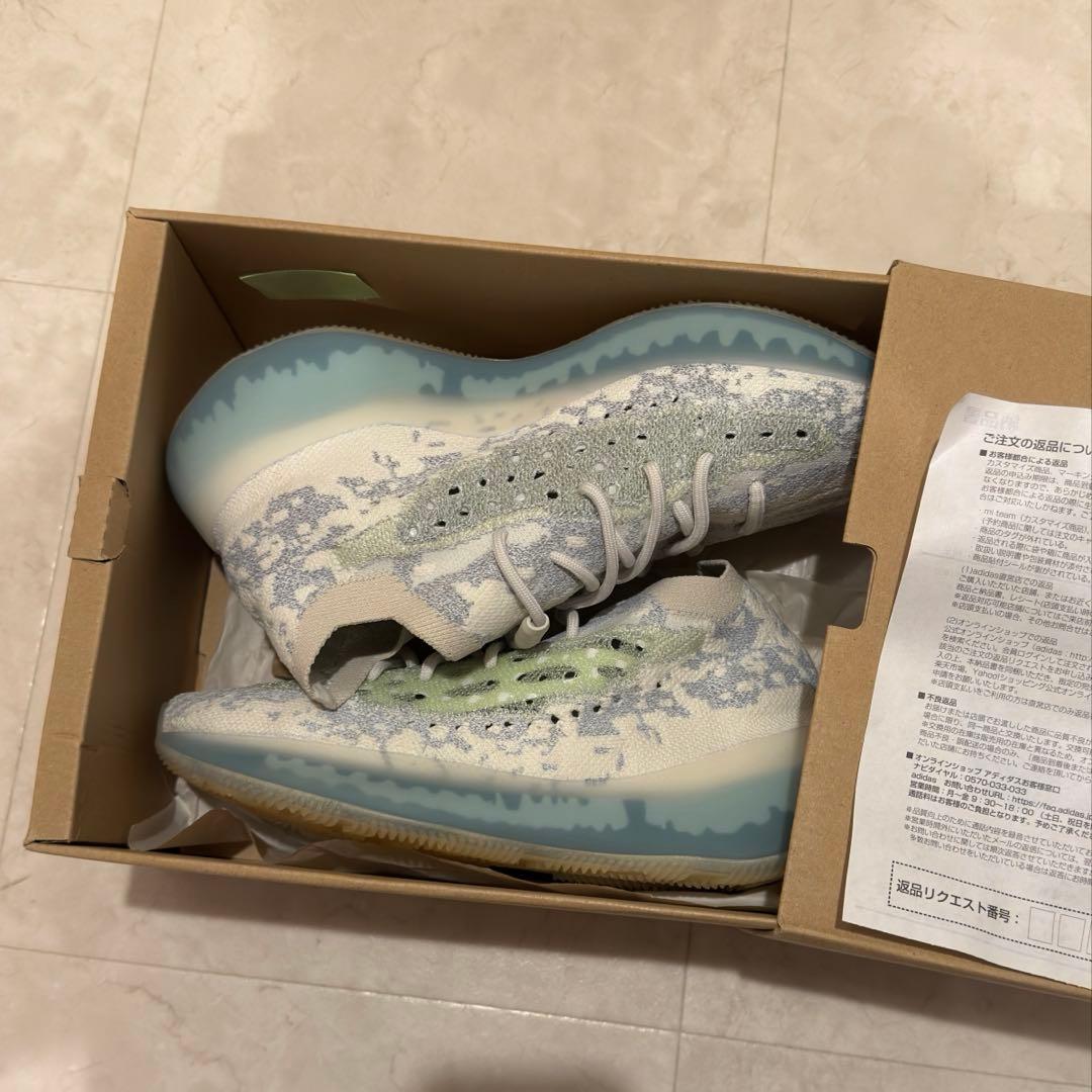 靴 adidas yeezy 380