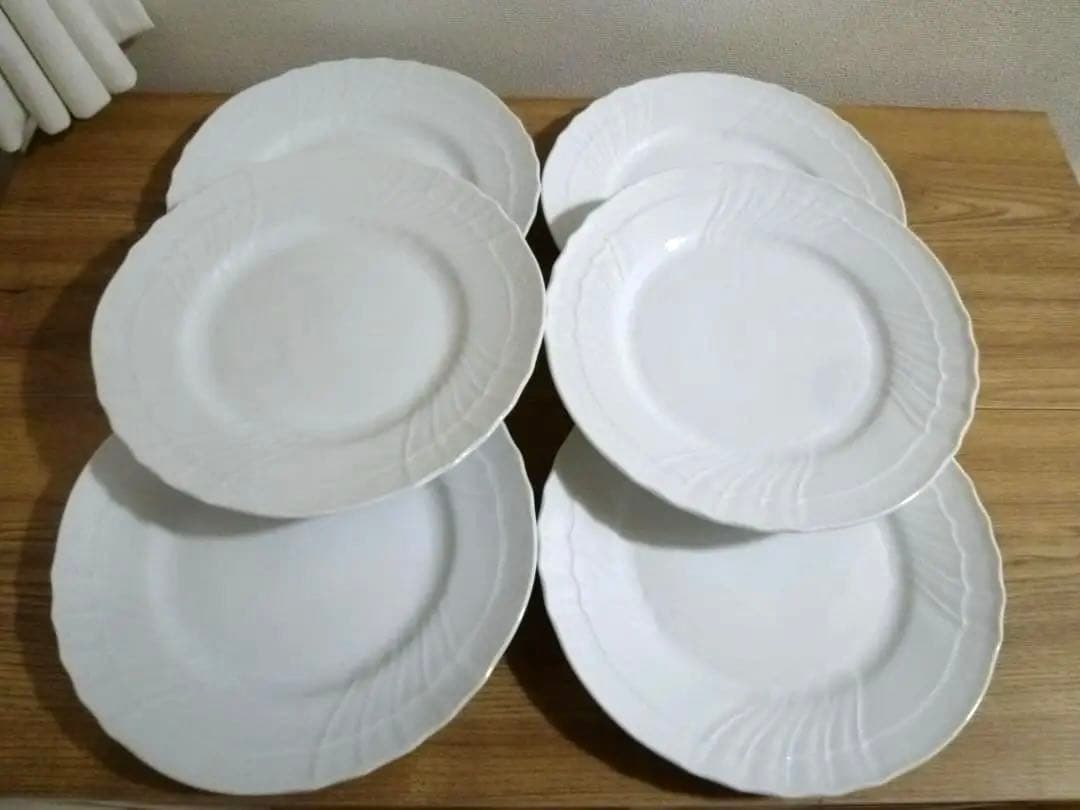 リチャードジノリ ベッキオホワイト 訳有 22cm プレート、6枚