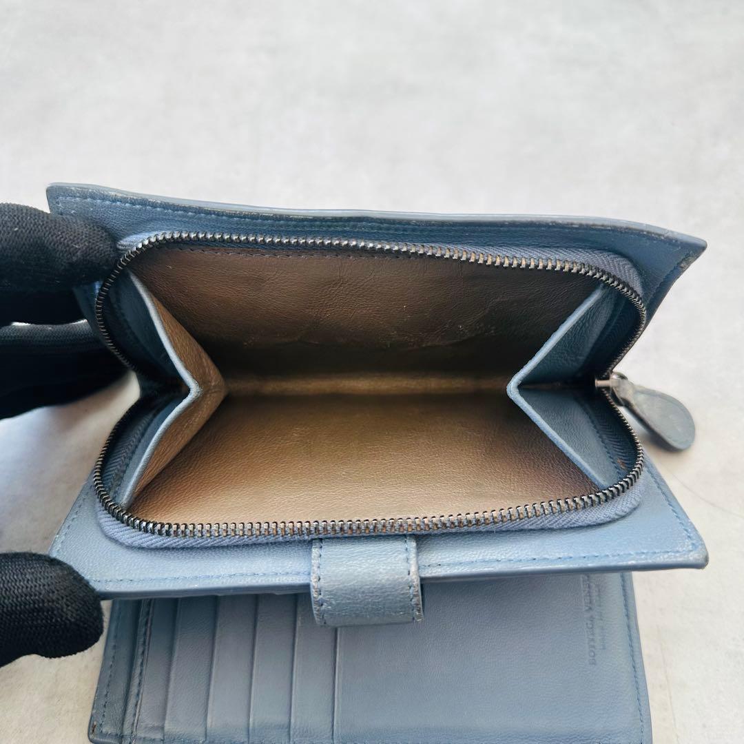 希少✨BOTTEGA VENETA イントレチャート　パイソン　二つ折り財布