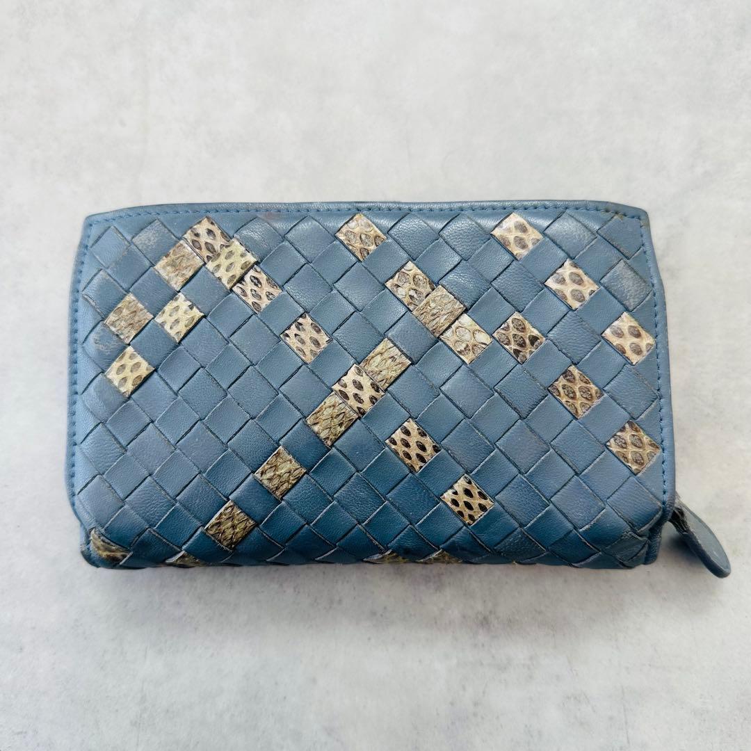 希少✨BOTTEGA VENETA イントレチャート　パイソン　二つ折り財布