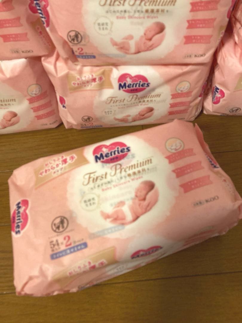 新品未開封　メリーズファーストプレミアム　おしりふき 54枚×16個