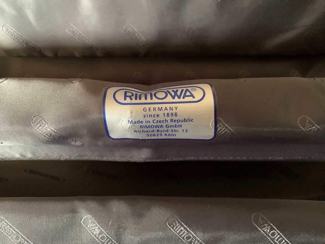 RIMOWA ボレロ　キャリーケース